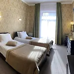 курортний золота ホテル 3*