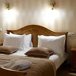 курортний золота 3* トラスコヴェッツ