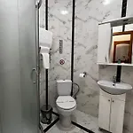 курортний золота 3*