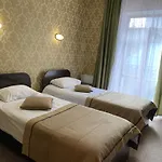 курортний золота Hotel Truskavets