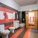 курортний золота 3*