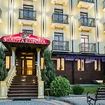 курортний золота 3*