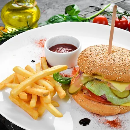 курортний золота Hotel