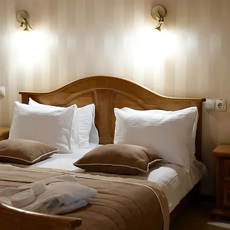 курортний золота 3* Truskavets