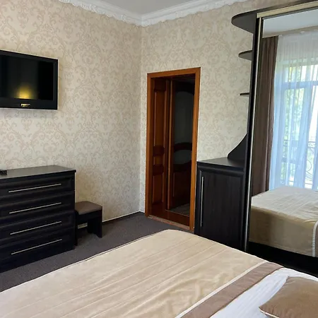 курортний золота Hotel Truskavets