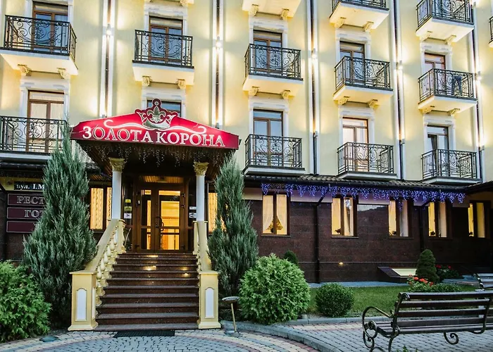 курортний золота 3*