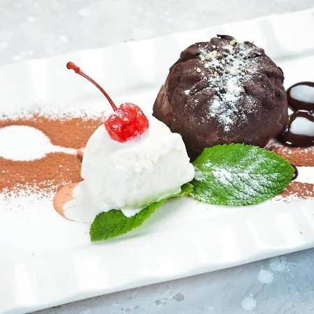 курортний золота 3*